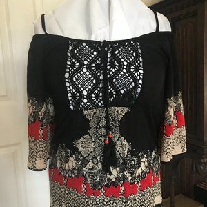 SKY AND SAND:  BLACK TOP WITH RED-CREAM ACCENTS  SIZE SMALL